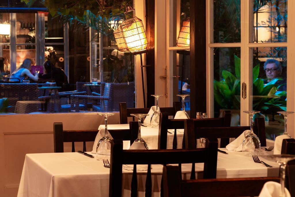 Hotel Vostra Llar Palamós Kültér fotó